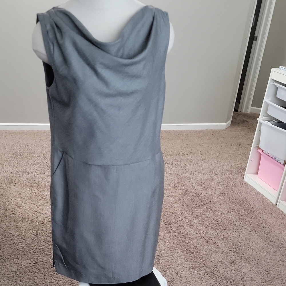 Gap Gray Sleeveless Dress